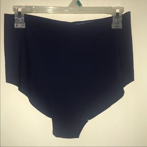 No Show High-waist Brief Panty *NEW*